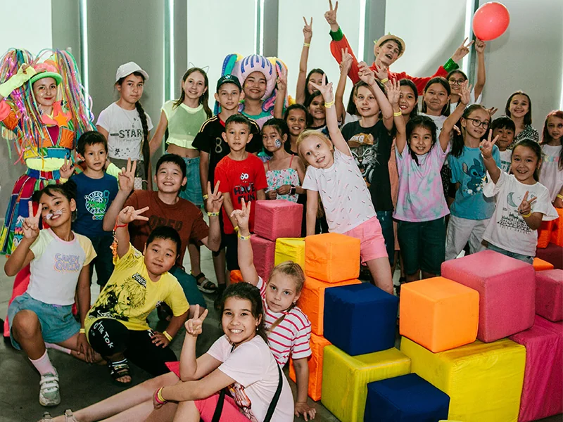 Kids Day в JUST SPEAK IT: дети, аниматоры и игры