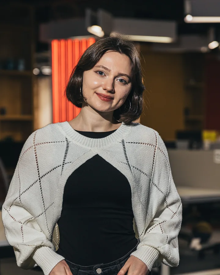 Ms Alexandra, преподаватель английского языка JUST SPEAK IT